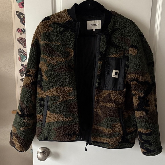 Carhartt Other - Carhartt Men's Green Camo Fleece Jacket